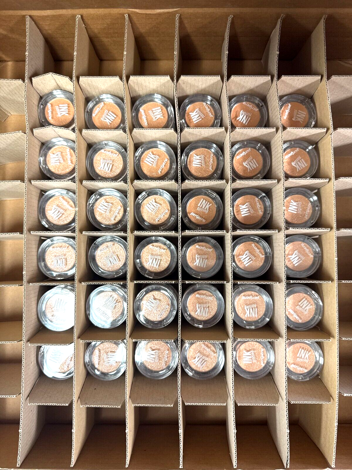 Lot of 143 - Peripera Ink Fitting Long Wearing Eye Shadow #4 Chemistry Goddess
