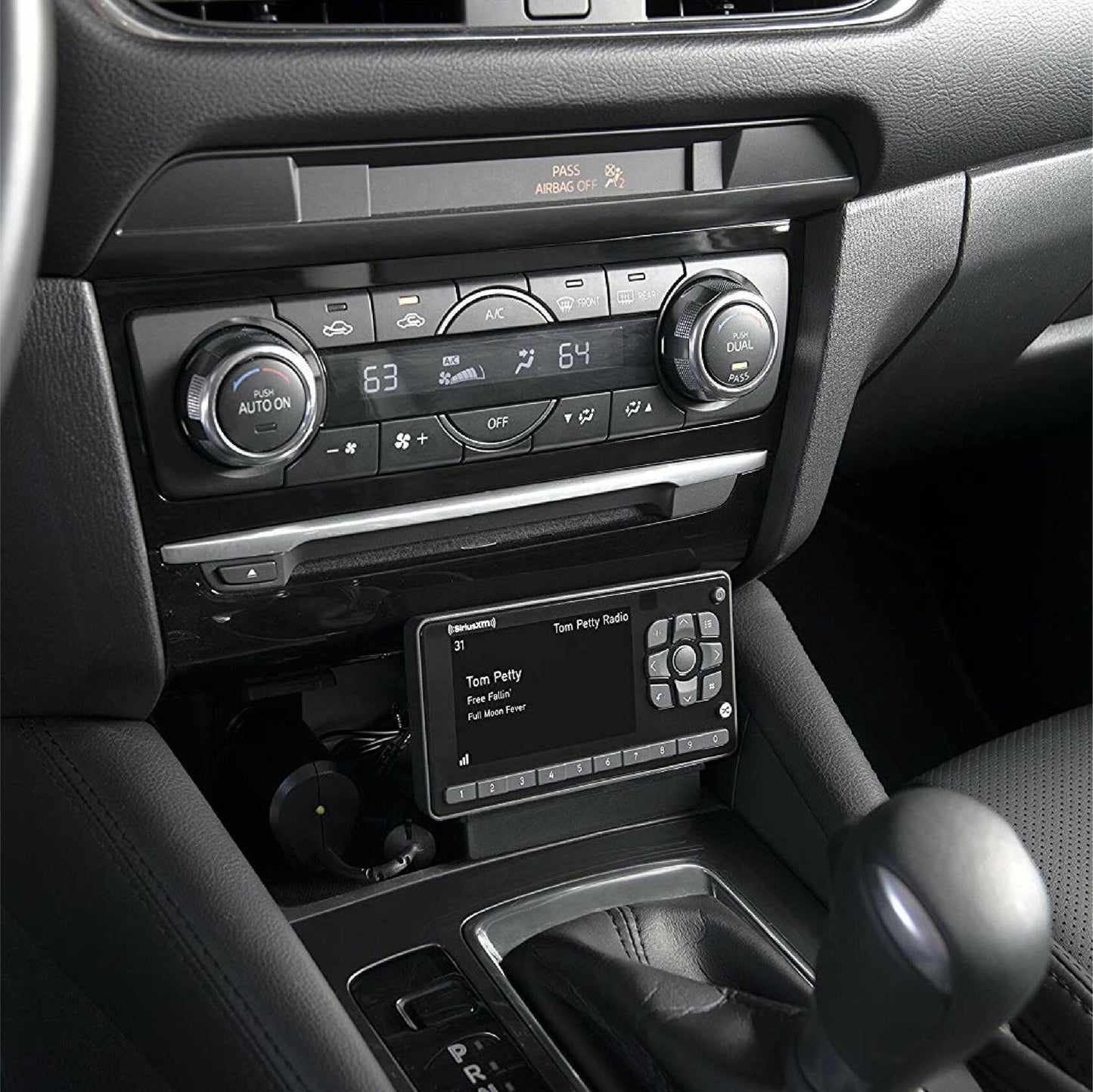 SiriusXM - Onyx EZR Satellite Radio with Vehicle Kit - Black Model:SXEZR1V1