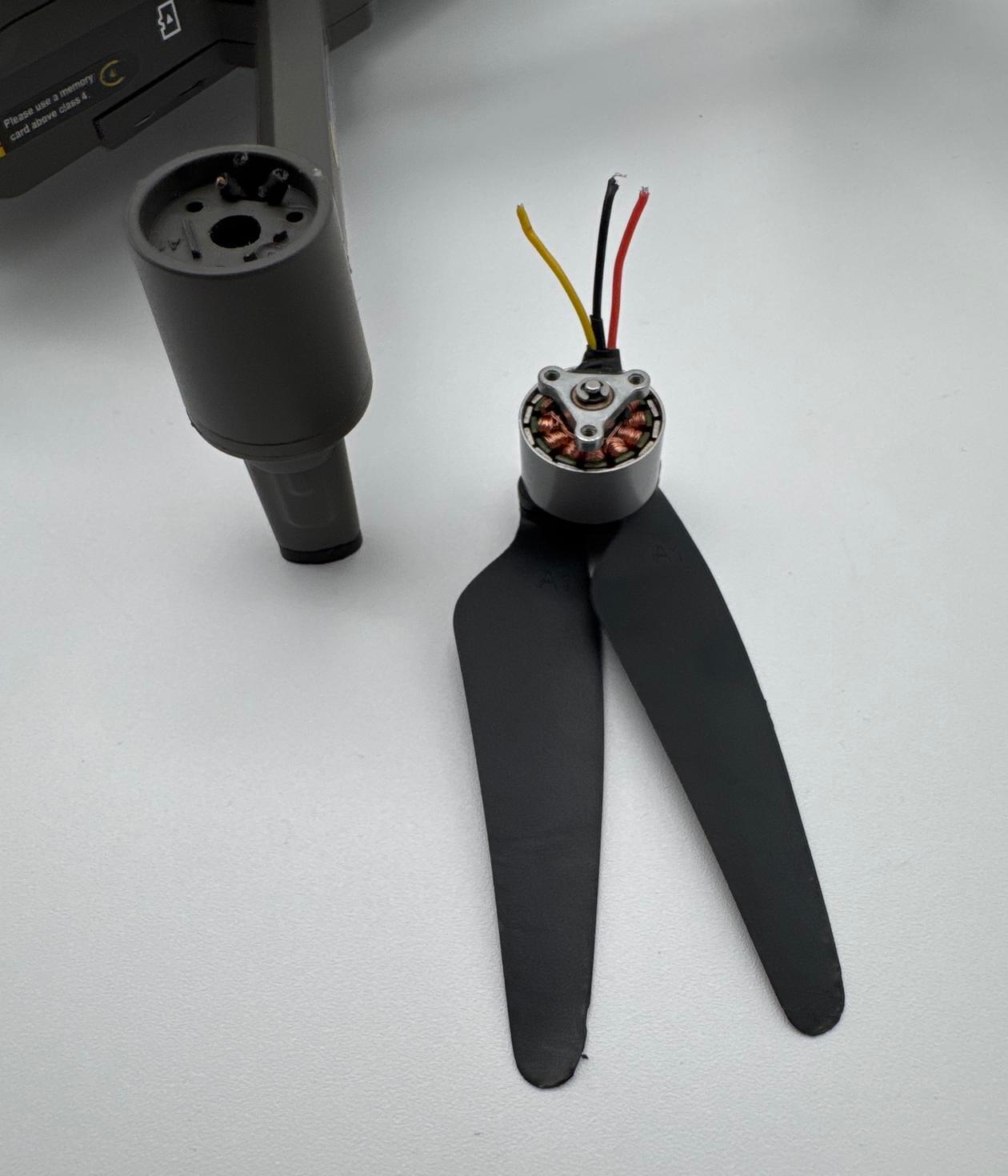 *Special Condition* Vivitar Phoenix Drone for Adults *Refrance Photos**Needs to be Fixed*