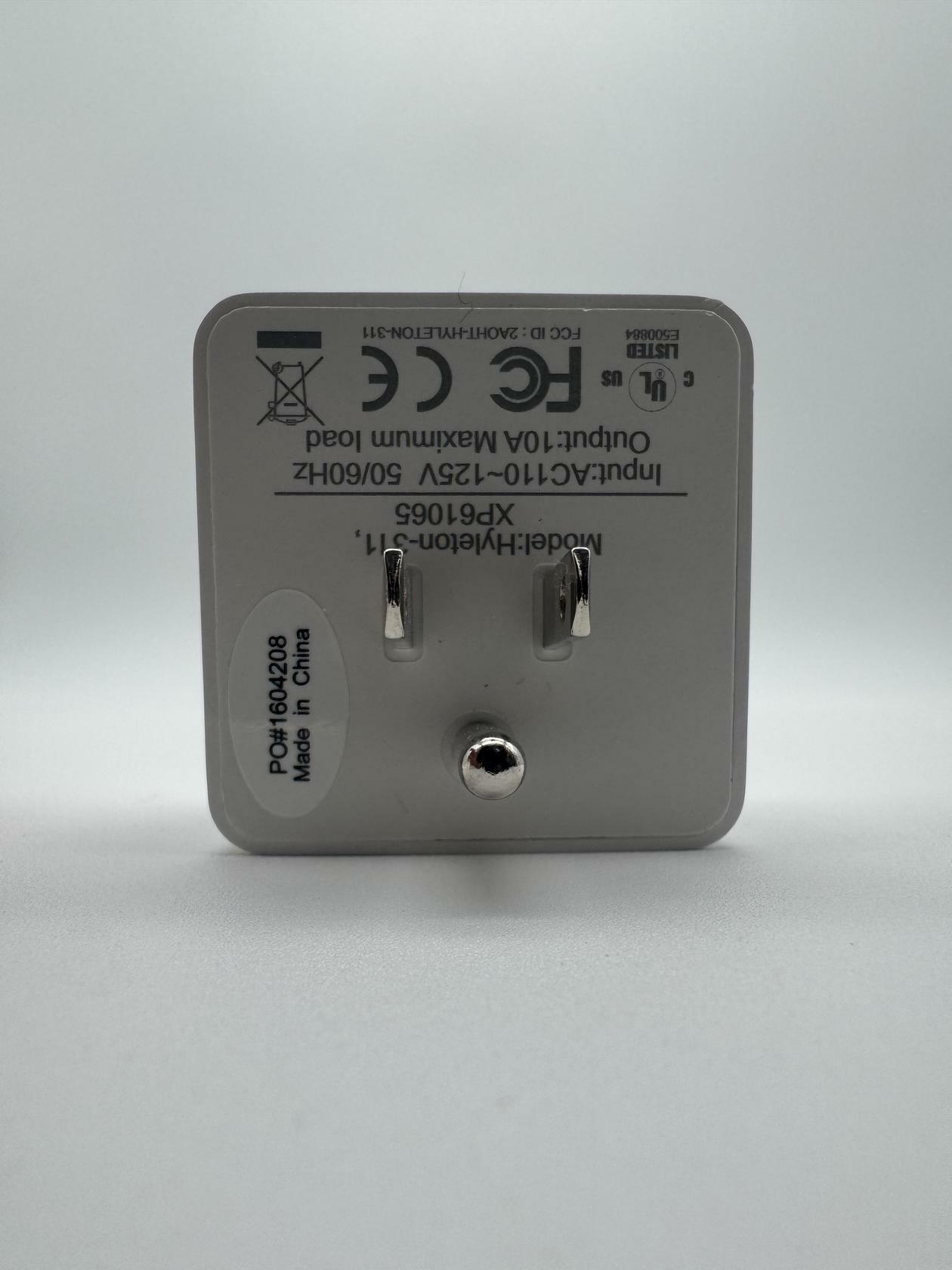 Smart Plug AC Adapter | Turn off electrical outlets from wherever you are.
