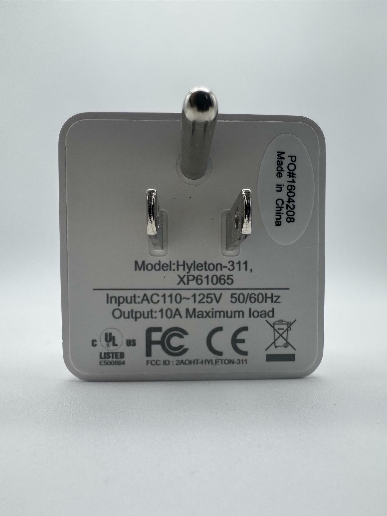 Smart Plug AC Adapter | Turn off electrical outlets from wherever you are.