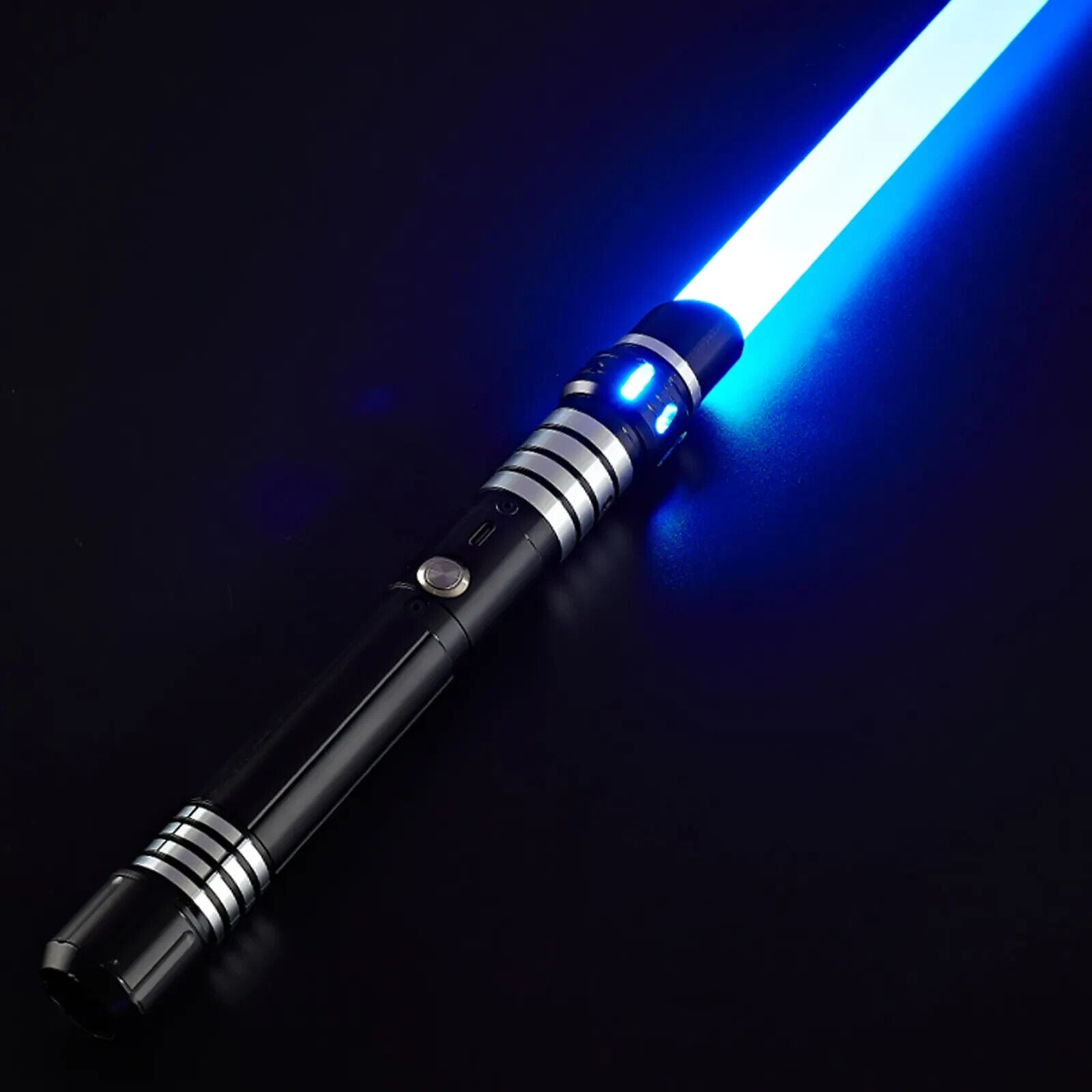 Lightsaber w/ Lights & Sound, 31in w/ Hilt, 22" Polycarbonate Blade, Connectable