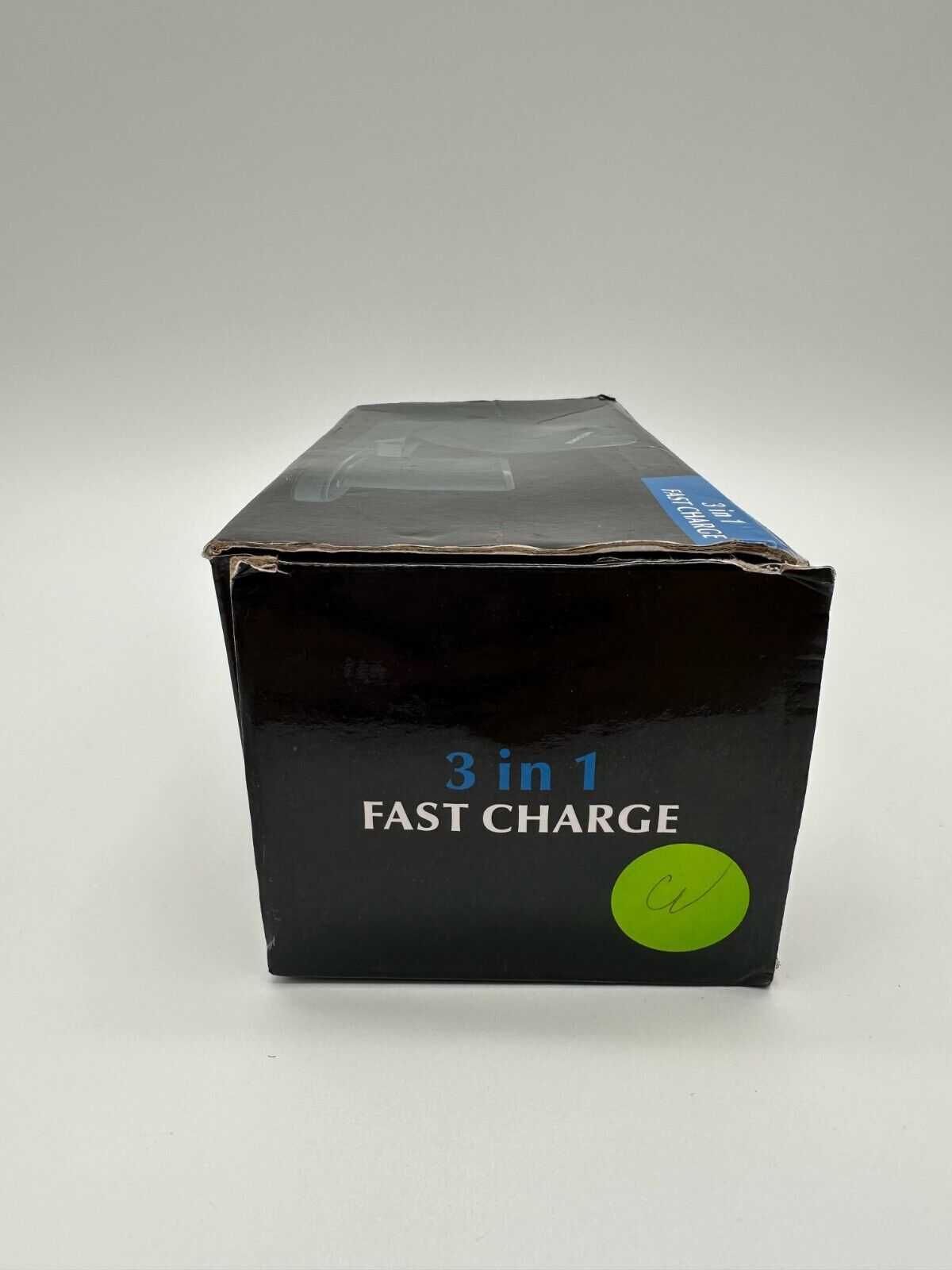 Fast Charge Wireless Charger 3 in 1- Cellphone, Earphone, and more