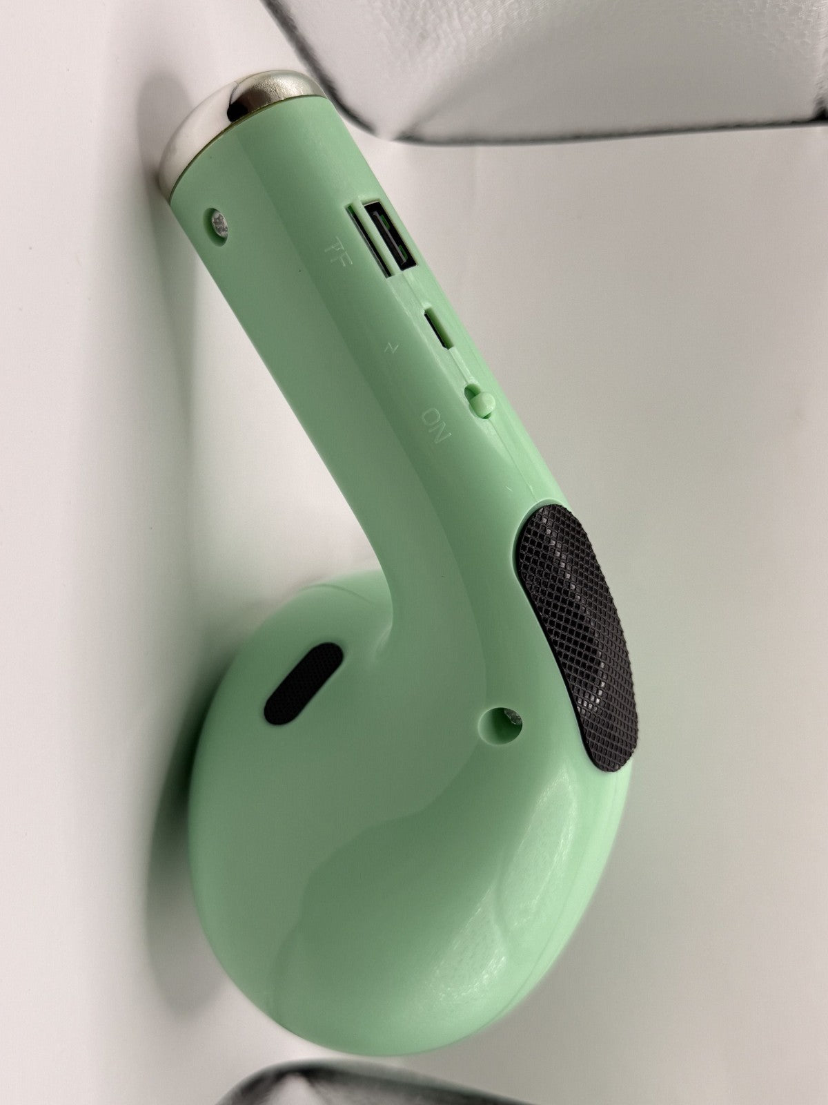 Giant Oversized Headphone Speaker Aux Cable HD Mic | White | Pink | Green | Blue
