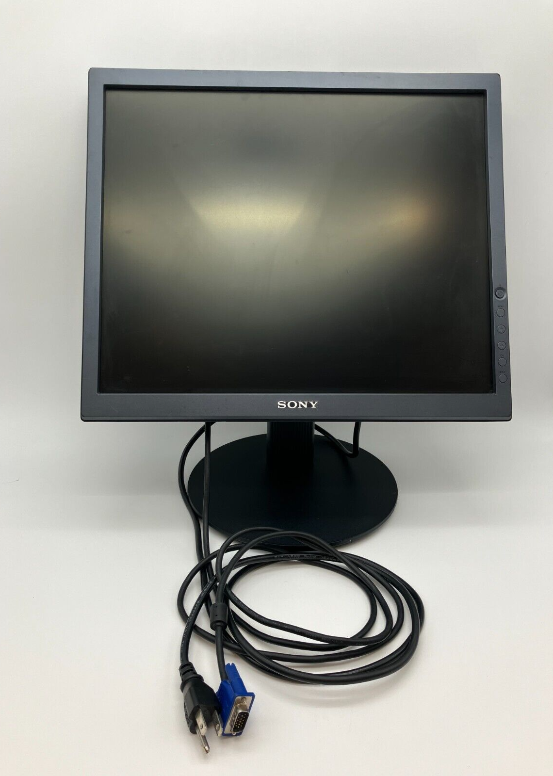 Sony SDM-HS93 LCD Computer Monitor, 19 inch Monitor, w/ VGA Adapter Cord, Black