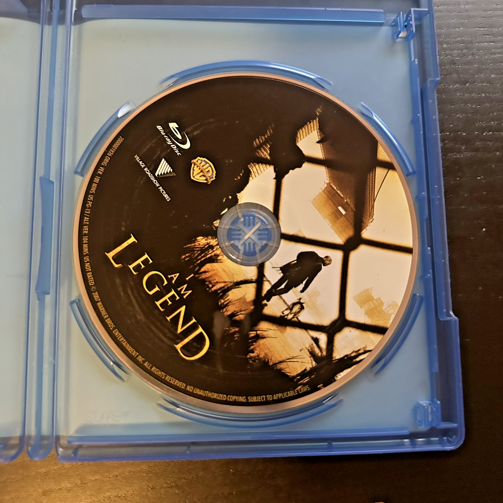 Will Smith | I Am Legend [Blu-ray] w/Special Features & Mind Blowing Excitement
