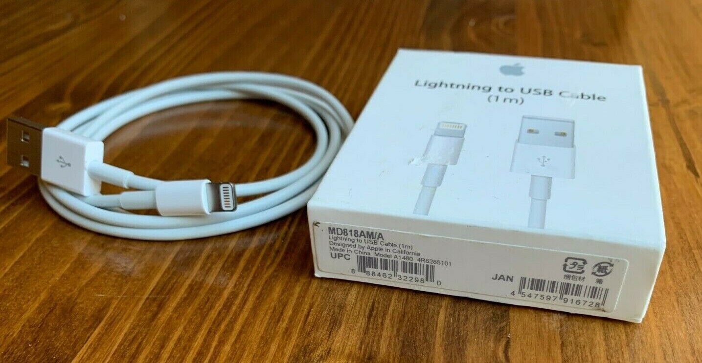 Apple 1m/3ft Lightning to USB Charging Cable for iPhone/iPad (MXLY2AM/A)