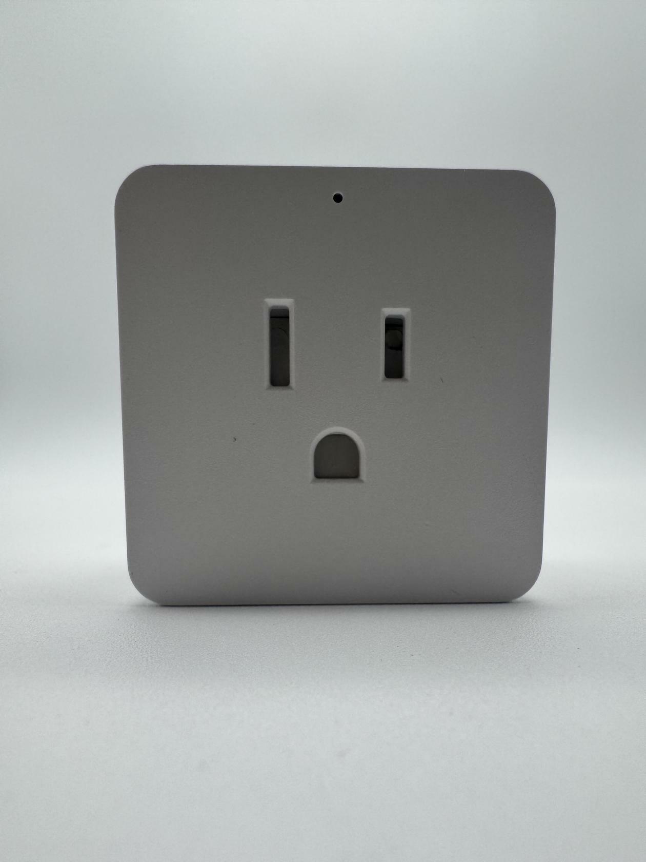 Smart Plug AC Adapter | Turn off electrical outlets from wherever you are.