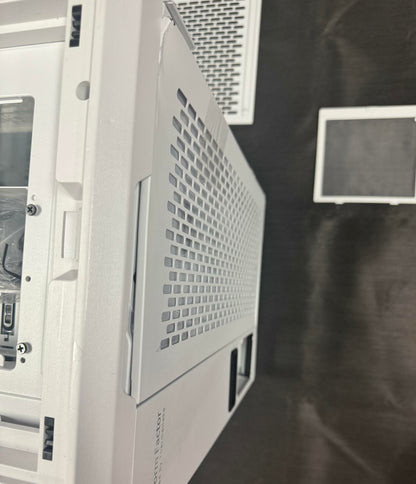 *READ & VEIW ALL DETAILS & PHOTOS* Thermaltake CTE C750 TG ARGB Tower | White