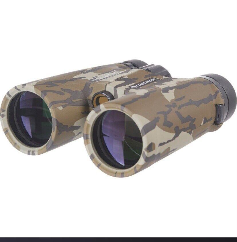 Celestron 10x42mm Gamekeeper Roof Prism Binocular with 5.6 Degree AoV Camouflage