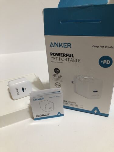 Anker A2632 20W PIQ 3.0 Fast Charger with Foldable Plug